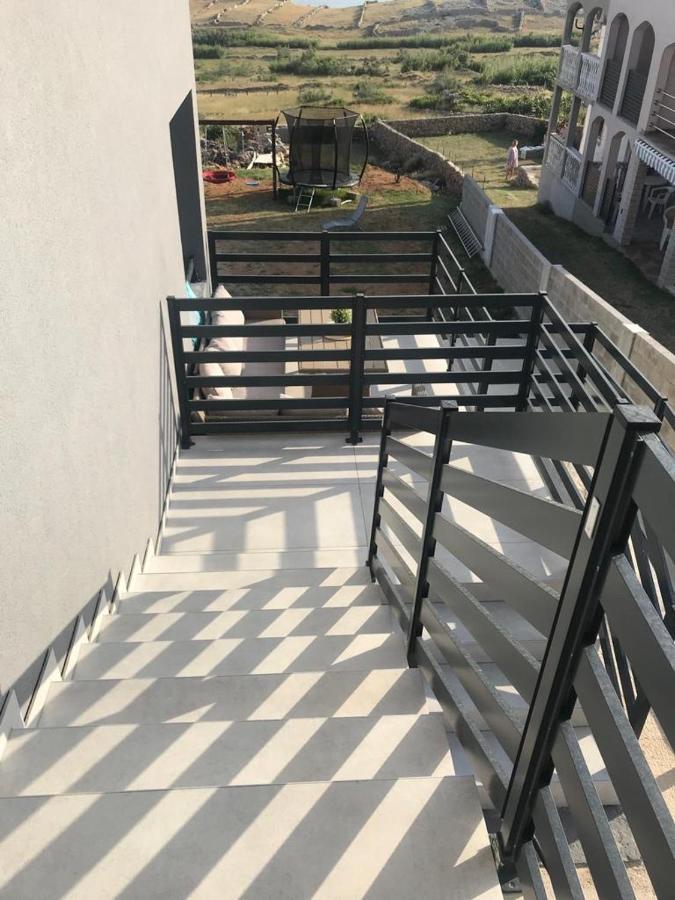 Nelany Apartment Zubovici Exterior photo