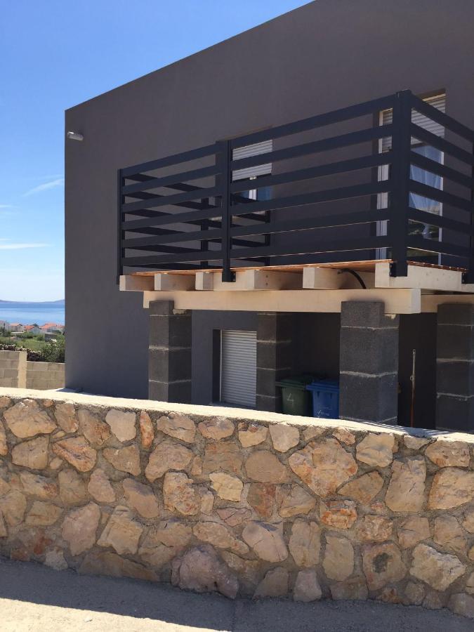 Nelany Apartment Zubovici Exterior photo